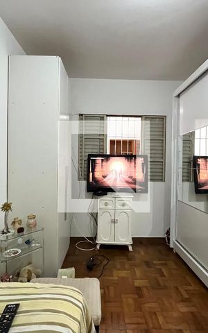 Casa à venda com 270m², 4 quartos e 4 vagas Casa à venda com 270m², 4 quartos e 4 vagasQuarto 2