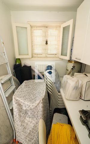 Casa de condomínio à venda com 240m², 4 quartos e 2 vagas Casa de condomínio à venda com 240m², 4 quartos e 2 vagasQuarto de Serviço