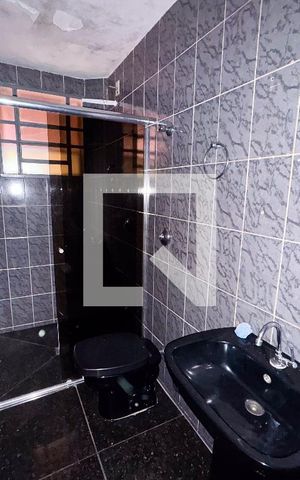 Apartamento à venda com 93m², 2 quartos e 1 vaga Apartamento à venda com 93m², 2 quartos e 1 vagaBanheiro