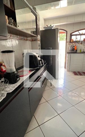 Casa à venda com 235m², 2 quartos e 1 vaga Casa à venda com 235m², 2 quartos e 1 vagaCozinha