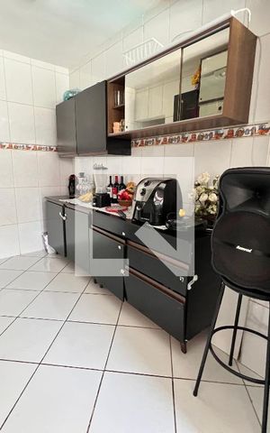 Casa à venda com 235m², 2 quartos e 1 vaga Casa à venda com 235m², 2 quartos e 1 vagaCozinha