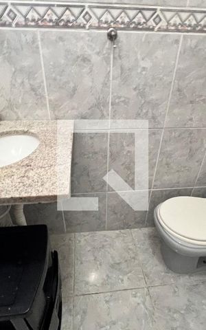 Casa à venda com 235m², 2 quartos e 1 vaga Casa à venda com 235m², 2 quartos e 1 vagaBanheiro Suite 02
