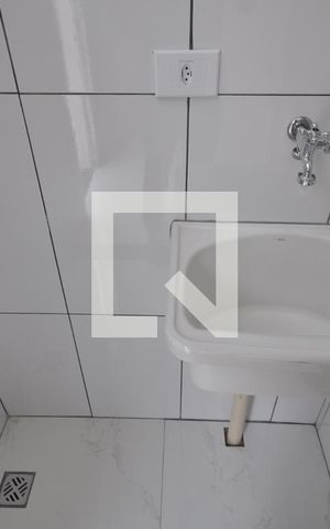 Casa de condomínio para alugar com 45m², 1 quarto e sem vagaÁrea de Serviço