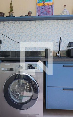 Apartamento à venda com 82m², 2 quartos e 1 vagaÁrea de Serviço