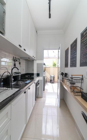 Apartamento à venda com 82m², 2 quartos e 1 vagaCozinha