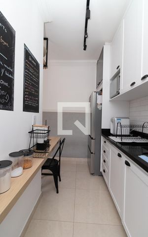 Apartamento à venda com 82m², 2 quartos e 1 vagaCozinha