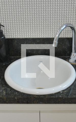 Apartamento à venda com 154m², 3 quartos e 2 vagasBanheiro do Quarto 2