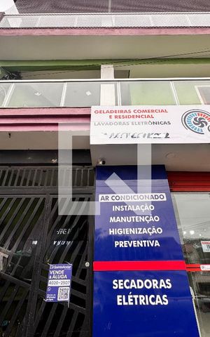 Casa para alugar com 45m², 1 quarto e sem vaga Casa para alugar com 45m², 1 quarto e sem vagaFachada + plaquinha