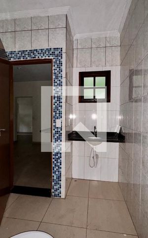 Casa para alugar com 45m², 1 quarto e sem vaga Casa para alugar com 45m², 1 quarto e sem vagaBanheiro