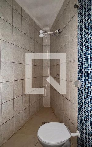 Casa para alugar com 45m², 1 quarto e sem vaga Casa para alugar com 45m², 1 quarto e sem vagaBanheiro