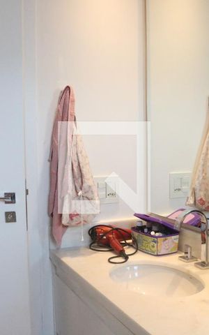 Apartamento para alugar com 180m², 3 quartos e 4 vagasBanheiro da Suíte 3