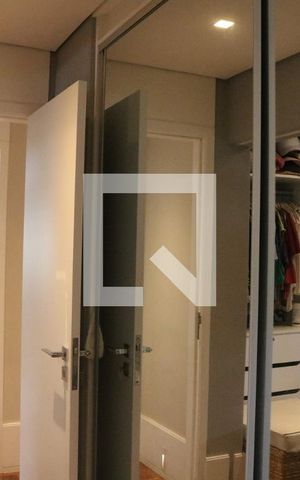 Apartamento para alugar com 180m², 3 quartos e 4 vagasCloset Suíte 1