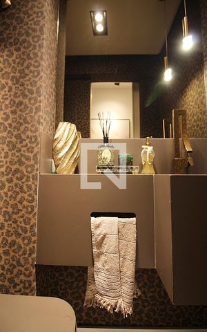 Apartamento à venda com 93m², 3 quartos e 2 vagasLavabo