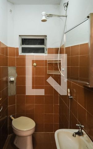 Casa à venda com 147m², 3 quartos e 2 vagasBanheiro de serviço