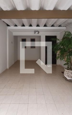 Casa à venda com 147m², 3 quartos e 2 vagasGaragem