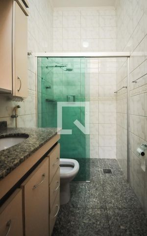 Casa à venda com 147m², 3 quartos e 2 vagasBanheiro Social
