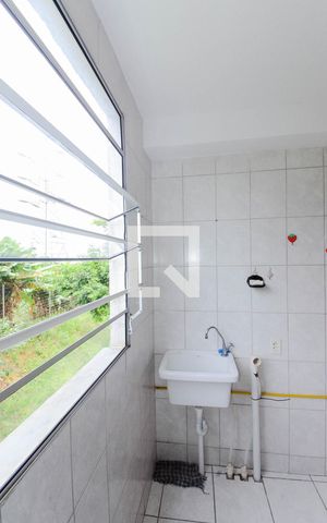 Apartamento para alugar com 47m², 2 quartos e 1 vagaÁrea de Serviço