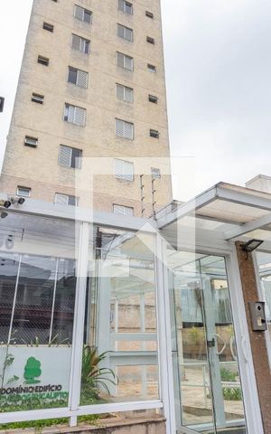 Apartamento para alugar com 66m², 3 quartos e 2 vagas Apartamento para alugar com 66m², 3 quartos e 2 vagasFachada do condomínio
