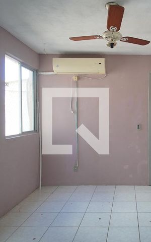 Apartamento à venda com 42m², 2 quartos e 1 vaga Apartamento à venda com 42m², 2 quartos e 1 vagaSala