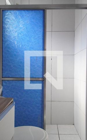 Apartamento à venda com 42m², 2 quartos e 1 vaga Apartamento à venda com 42m², 2 quartos e 1 vagaBanheiro
