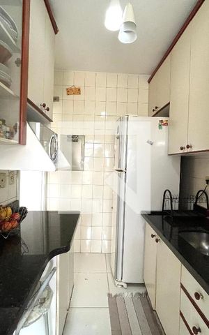 Apartamento à venda com 70m², 3 quartos e 2 vagas Apartamento à venda com 70m², 3 quartos e 2 vagasCozinha