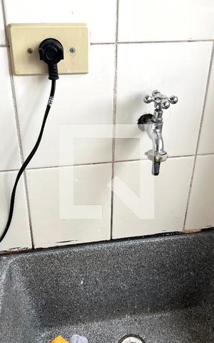 Apartamento à venda com 70m², 3 quartos e 2 vagas Apartamento à venda com 70m², 3 quartos e 2 vagasÁrea de Serviço