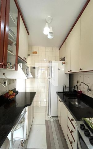 Apartamento à venda com 70m², 3 quartos e 2 vagas Apartamento à venda com 70m², 3 quartos e 2 vagasCozinha