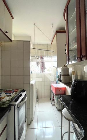 Apartamento à venda com 70m², 3 quartos e 2 vagas Apartamento à venda com 70m², 3 quartos e 2 vagasCozinha