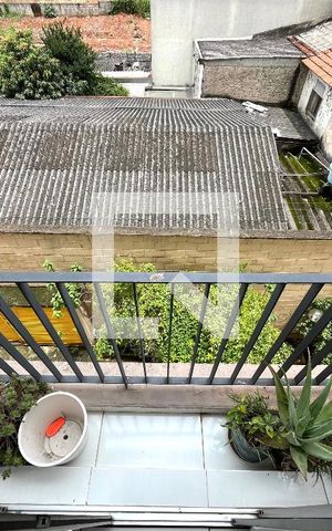 Apartamento à venda com 70m², 3 quartos e 2 vagas Apartamento à venda com 70m², 3 quartos e 2 vagasVaranda da Sala