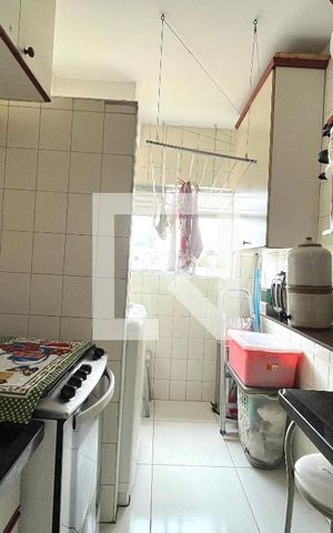 Apartamento à venda com 70m², 3 quartos e 2 vagas Apartamento à venda com 70m², 3 quartos e 2 vagasCozinha