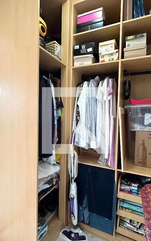 Apartamento à venda com 70m², 3 quartos e 2 vagas Apartamento à venda com 70m², 3 quartos e 2 vagasCloset da suíte