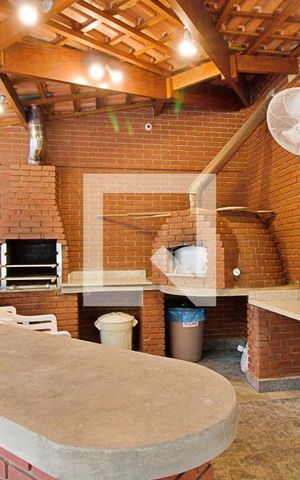 Apartamento à venda com 140m², 2 quartos e 3 vagas Apartamento à venda com 140m², 2 quartos e 3 vagasÁrea comum - Churrasqueira