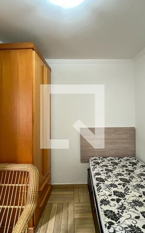 Casa à venda com 142m², 3 quartos e 4 vagas Casa à venda com 142m², 3 quartos e 4 vagasQuarto 2