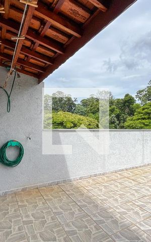 Casa à venda com 142m², 3 quartos e 4 vagas Casa à venda com 142m², 3 quartos e 4 vagasQuintal