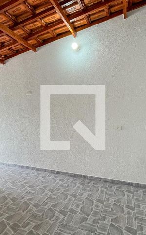 Casa à venda com 142m², 3 quartos e 4 vagas Casa à venda com 142m², 3 quartos e 4 vagasÁrea de Serviço 2