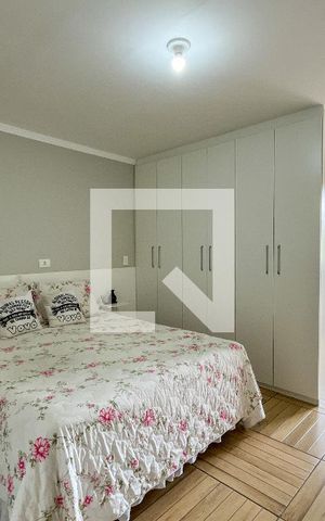 Casa à venda com 142m², 3 quartos e 4 vagas Casa à venda com 142m², 3 quartos e 4 vagasSuíte