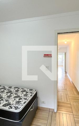 Casa à venda com 142m², 3 quartos e 4 vagas Casa à venda com 142m², 3 quartos e 4 vagasQuarto 2