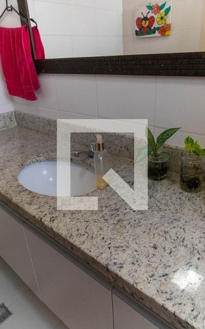 Apartamento à venda com 78m², 3 quartos e 1 vaga Apartamento à venda com 78m², 3 quartos e 1 vagaBanheiro da Suíte