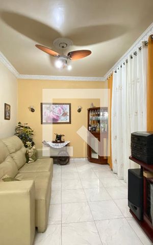 Apartamento à venda com 67m², 1 quarto e sem vaga Apartamento à venda com 67m², 1 quarto e sem vagaSala