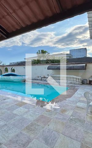 Casa de condomínio à venda com 2800m², 11 quartos e sem vaga Casa de condomínio à venda com 2800m², 11 quartos e sem vagaÁrea externa