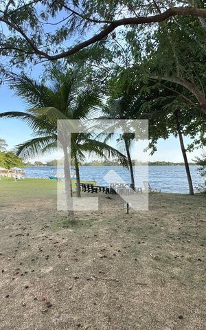 Casa de condomínio à venda com 2800m², 11 quartos e sem vaga Casa de condomínio à venda com 2800m², 11 quartos e sem vagaÁrea comum - Lagoa (Balsa)