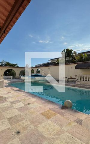 Casa de condomínio à venda com 2800m², 11 quartos e sem vaga Casa de condomínio à venda com 2800m², 11 quartos e sem vagaÁrea externa