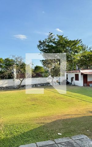 Casa de condomínio à venda com 2800m², 11 quartos e sem vaga Casa de condomínio à venda com 2800m², 11 quartos e sem vagaÁrea externa