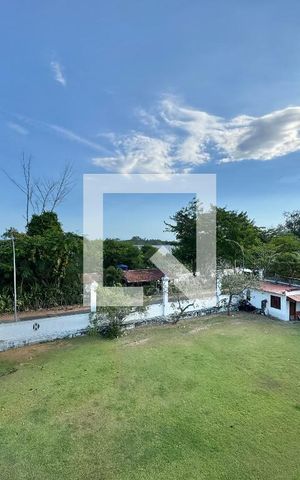 Casa de condomínio à venda com 2800m², 11 quartos e sem vaga Casa de condomínio à venda com 2800m², 11 quartos e sem vagaVaranda (Segundo andar)