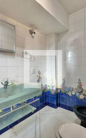 Casa de condomínio à venda com 2800m², 11 quartos e sem vaga Casa de condomínio à venda com 2800m², 11 quartos e sem vagaSuíte 5 - Banheiro