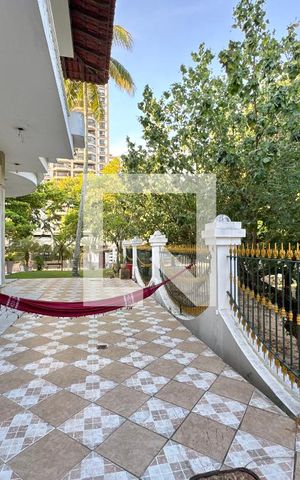 Casa de condomínio à venda com 2800m², 11 quartos e sem vaga Casa de condomínio à venda com 2800m², 11 quartos e sem vagaÁrea externa