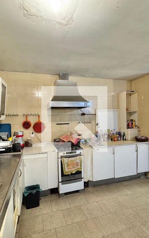 Casa de condomínio à venda com 2800m², 11 quartos e sem vaga Casa de condomínio à venda com 2800m², 11 quartos e sem vagaCozinha 1