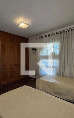 Casa de condomínio à venda com 2800m², 11 quartos e sem vaga Casa de condomínio à venda com 2800m², 11 quartos e sem vagaSuíte 3