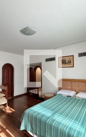 Casa de condomínio à venda com 2800m², 11 quartos e sem vaga Casa de condomínio à venda com 2800m², 11 quartos e sem vagaSuíte 4