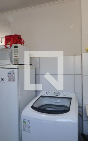 Apartamento à venda com 47m², 2 quartos e 1 vagaCozinha e Área de Serviço